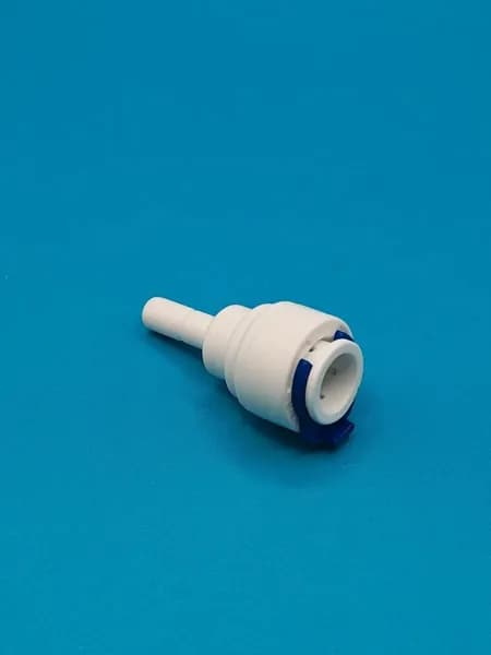 Фитинг прямой для фильтра UFAFILTER (3/8" трубка - 1/4" стержень)