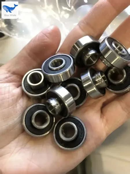 Подшипники 608 RS скоростные ABEC-11 (набор 2 шт) с выступающей втулкой на электросамокат, коляску, беговел, скейтборд