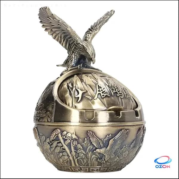 Пепельница Eagle - Винтажная металлическая пепельница с орлом, ретро дизайн для дома и офиса