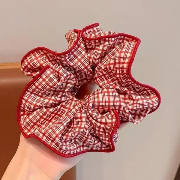 Резинка для волос 1 шт.
