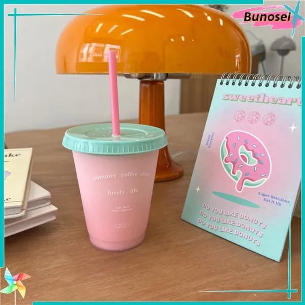 Пластиковая чашка для воды Небольшая летняя кофейня