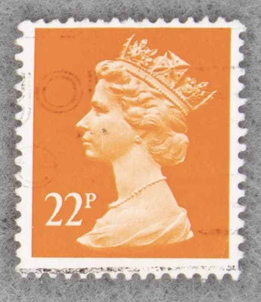 Почтовая марка "Queen Elizabeth II". Стандартный выпуск. Номинал 22 P. Great Britain. 1990 год. (Michel GB 1285C)