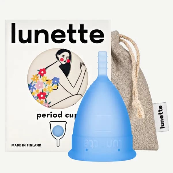 Менструальная чаша Lunette синяя Model 2 размер L
