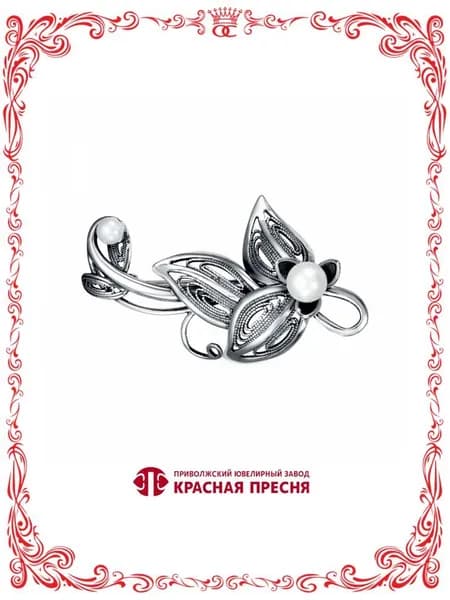 Брошь из серебра с белым жемчугом Б133061н