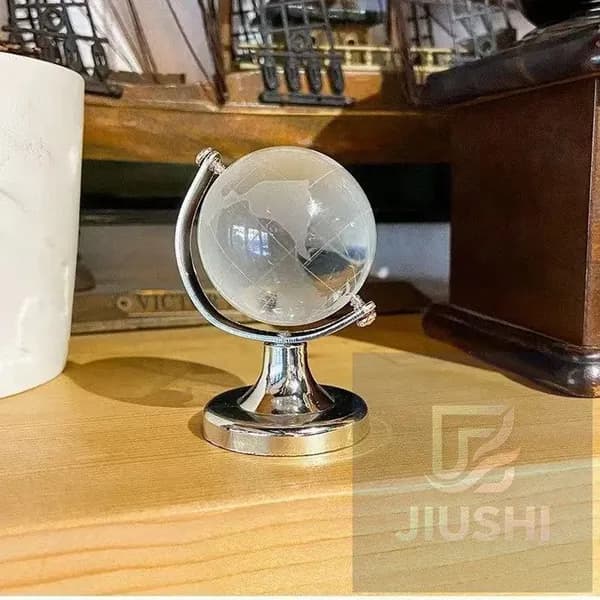 Мини-версия хрустального глобуса для творческих подарков