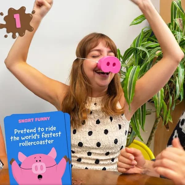 Настольная игра Snort Funny: 5 свинячьих носов + 150 карточек заданий для вечеринок