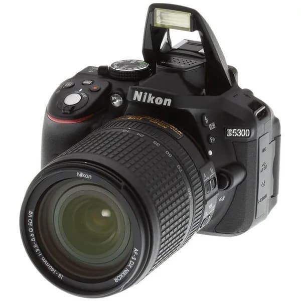 Фотоаппарат Nikon D5300 Kit AF-S DX 18-105mm f/3.5-5.6G ED VR