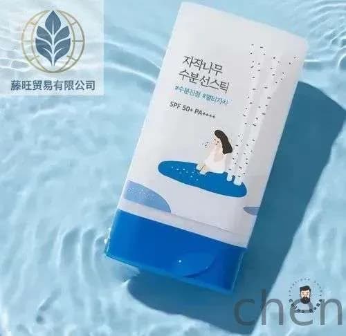 Round Lab Крем-стик солнцезащитный березовый увлажняющий - Moisturizing sun stick SPF 50+ 19г1