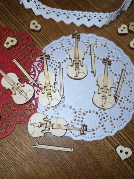 Миниатюра для кукол, ватной игрушки и декора - скрипка
