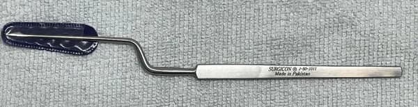 Нож игла парацентозный штыкообразный, 180 мм, J-50-1011, SURGICON