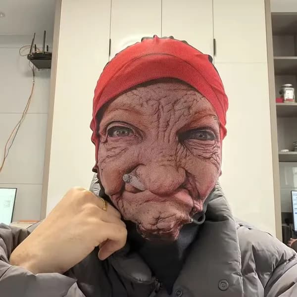 Эксклюзивная маска Баба Яга для лица