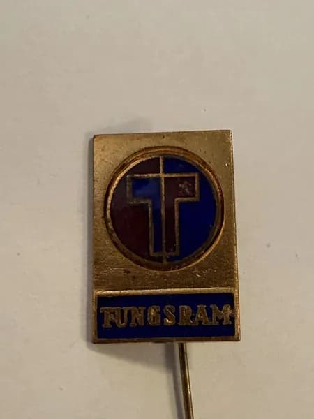 Коллекционный значок Tungsram с фирменной эмблемой