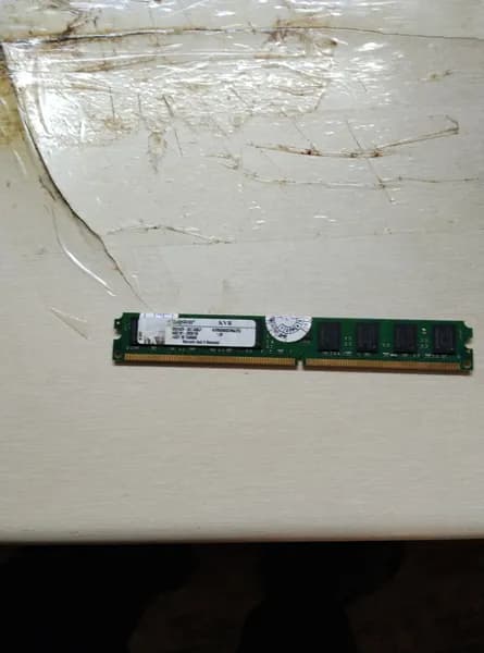 Оперативная память Оперативная память KVR800D2NG/2G 4482181 - 0959150 DDR2, 1 x 2 ГБ (KVR800D2NG/2G 4482181 - 0959150)