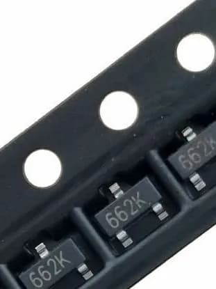 10 шт XC6206P332MR Микросхема регулятора напряжения SMD SOT-23 (662K) 3,3 В 300 МА