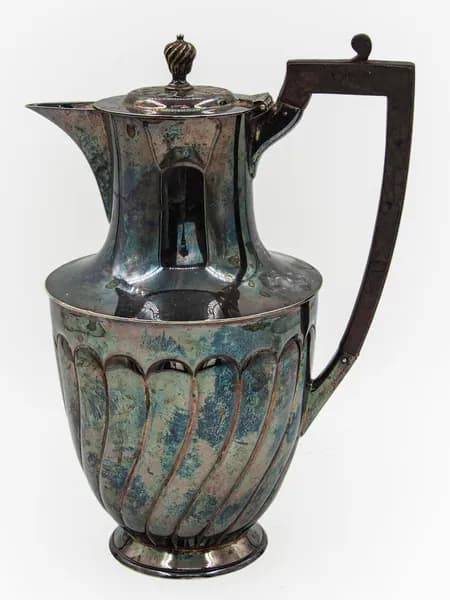 Кофейник, 1900 - 1920 годы, Англия; мельхиор, серебрение; 0.7 л.