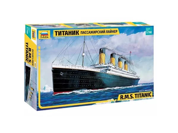 Сборная модель. Пассажирский лайнер "Титаник" 1:700 9059