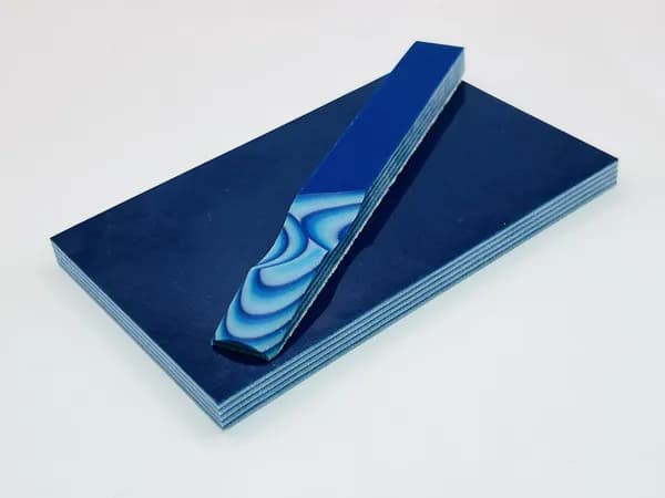 Микарта в плашках, для рукояти ножа, синий градиент