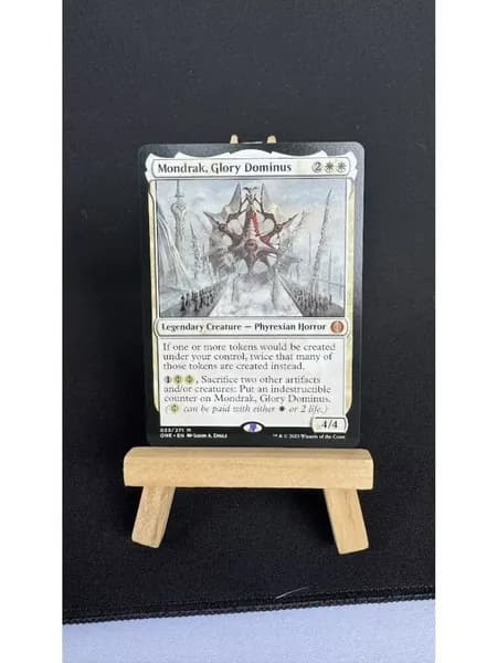 Высококачественная игровая карта Magic The Gathering, подходящая для семейных и дружеских посиделок, поставляется в прозрачном наборе.