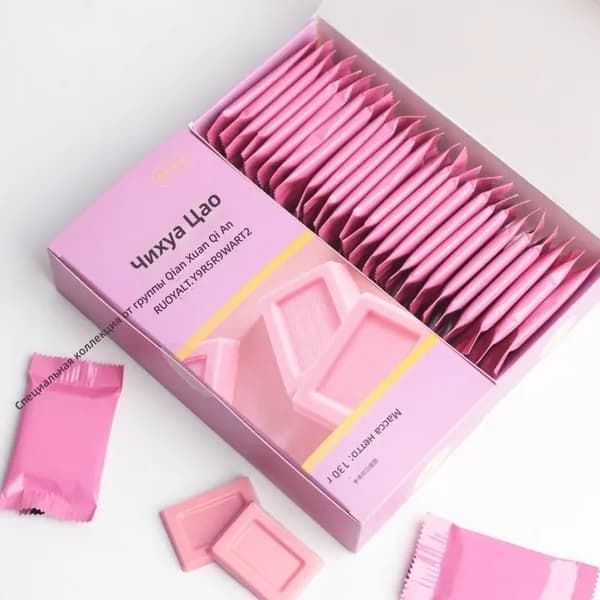 Шоколадные квадратики клубничные, 130 г