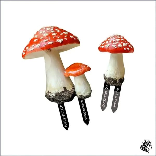 Фигурка садовая