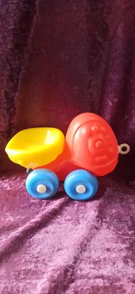 Винтажная игрушка машинка, 17х20