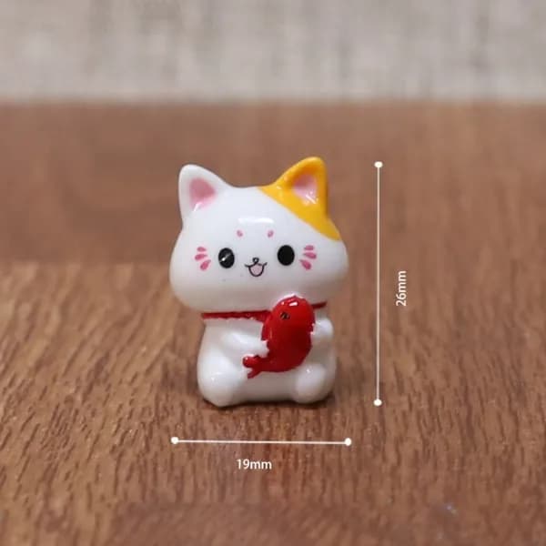 Статуэтки кошек удачи
