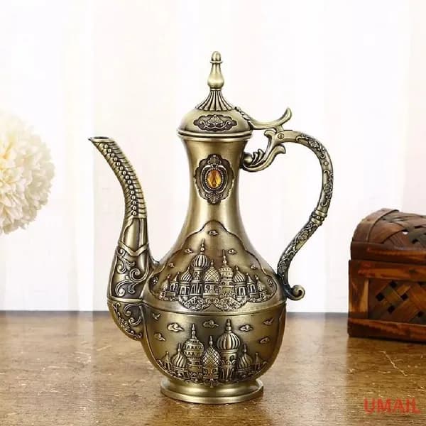 Бронзовый винтажный чайник