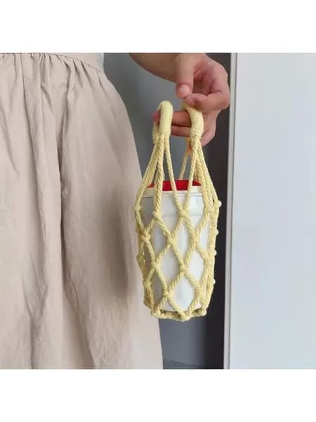 Держатель с карабином для бутылки