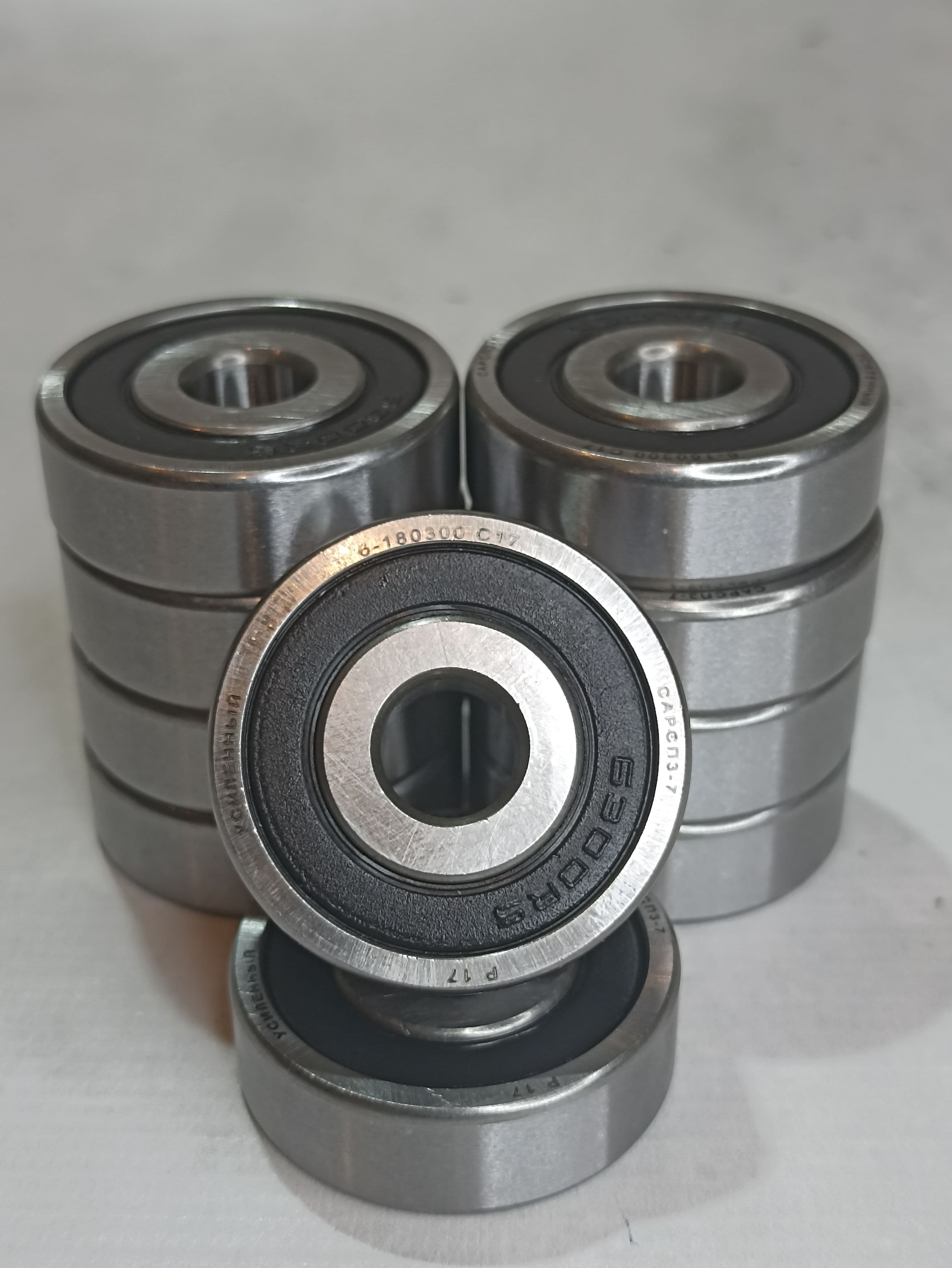 Подшипник 180300(6300 2RS)