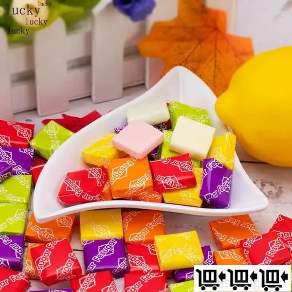 Ассорти конфет разных вкусов 100 г, микс фруктовых и молочных лакомств