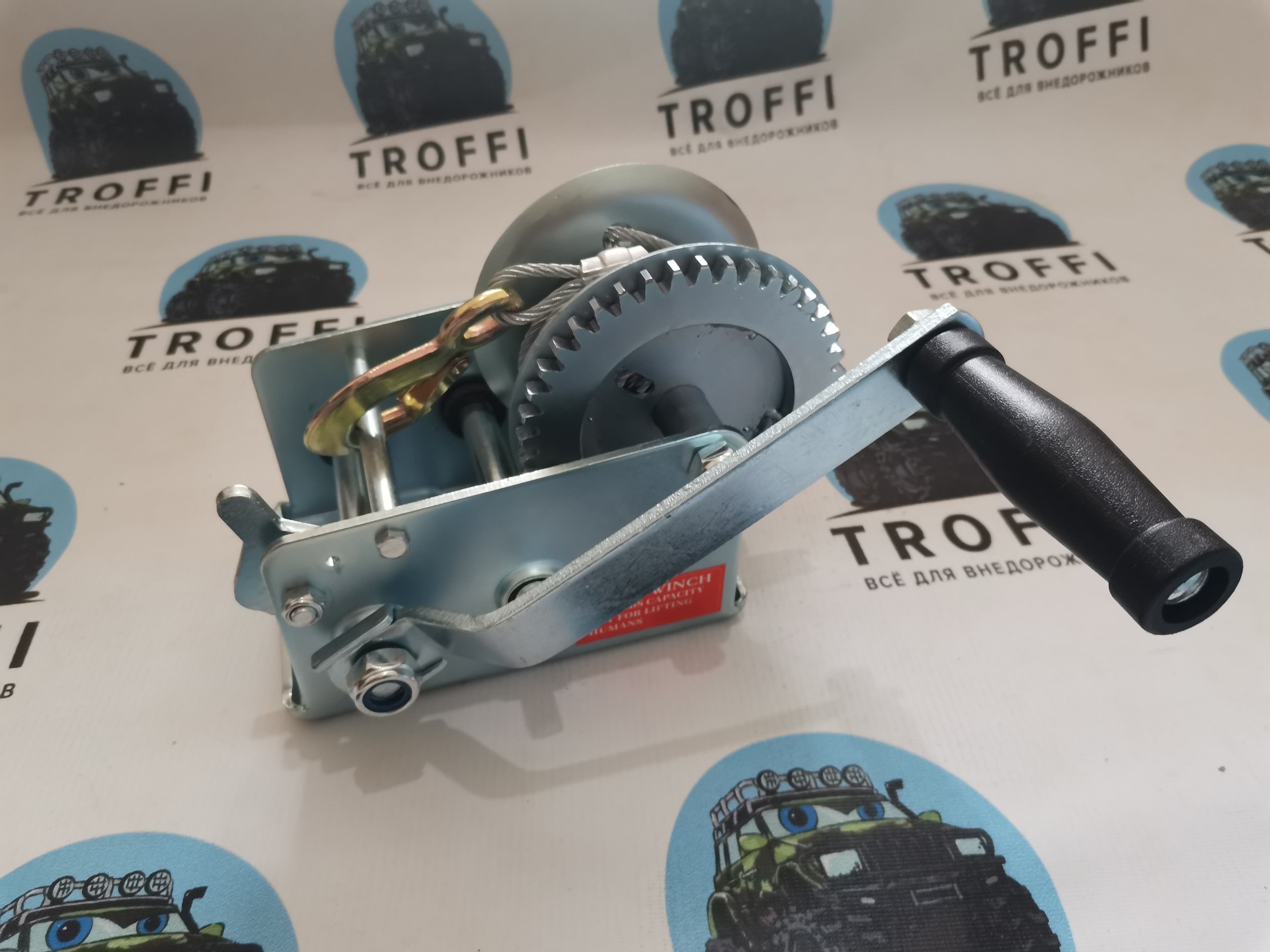 Лебедка ручная барабанная со стальным тросом 4.8*10м