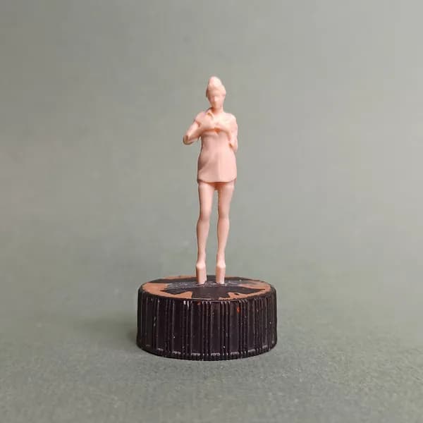 Девушка в мужской рубашке, часть вторая. Фигурка в масштабе 1:43.