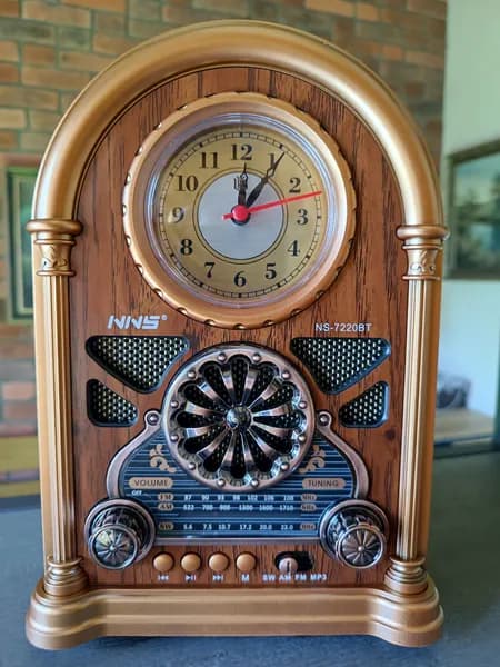 Радиоприемник с часами, MP3, Bluetooth, с аккумулятором NS-7220BT