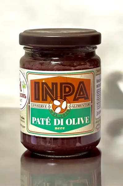 Паста из черных оливок INPA 130г, Италия