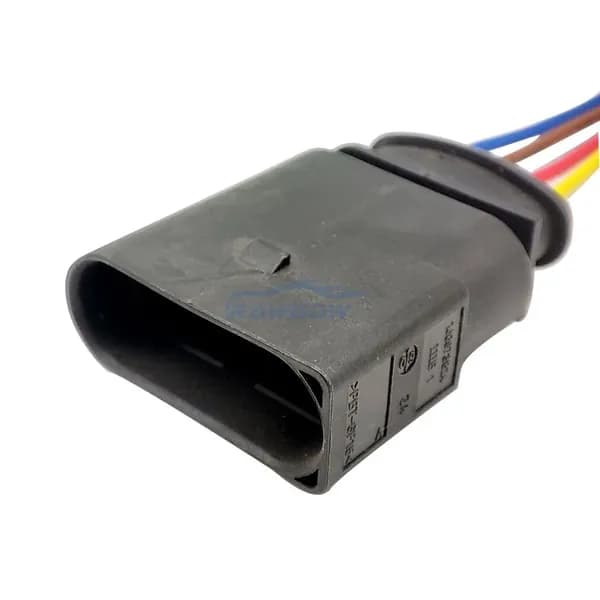 Разъем 4 контакта блок фары, подкапотный для audi, seat, skoda, volkswagen 1j0973824