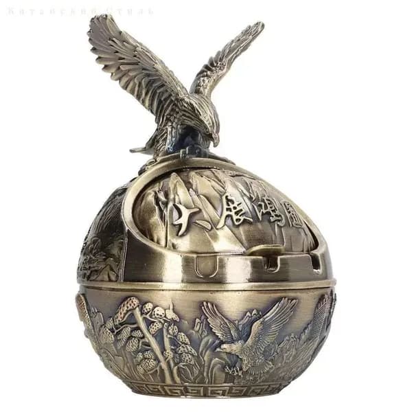 Пепельница Eagle - Винтажная металлическая пепельница с орлом, ретро дизайн для дома и офиса