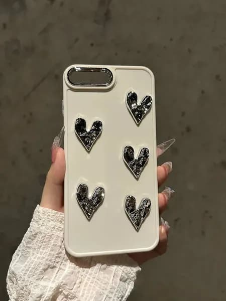 Чехол на iPhone 7 Plus/8 Plus с сердечками