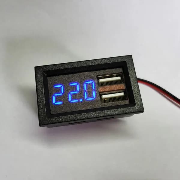 Цифровой вольтметр с двумя USB-разъёмами для зарядки устройств, 8 40 В, синий