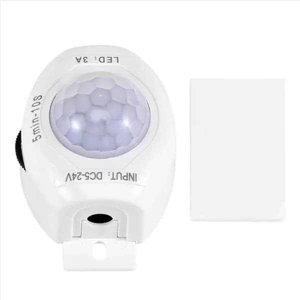 Датчик движения "PIR" DC5-24V для светодиодных лент, с таймером включения/выключения и контролем освещённости / белый.