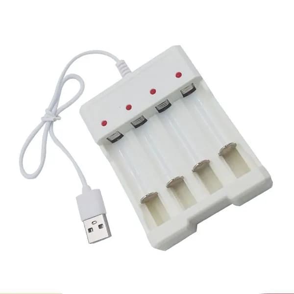 Электрическое оборудование для батарек АА и 3А с 4-мя слотами USB-питанием