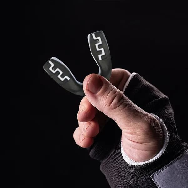 Капа спортивная
