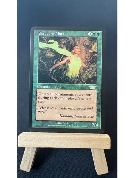 Заголовок: Волшебство в твоих руках: Уникальная карта Magic: The Gathering (MTG) с защитным протектором в подарок!