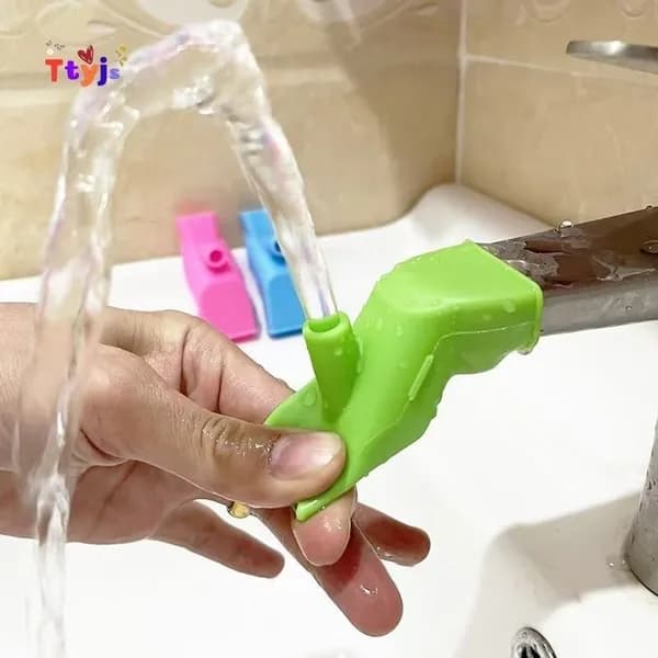 Силиконовый удлинитель для крана