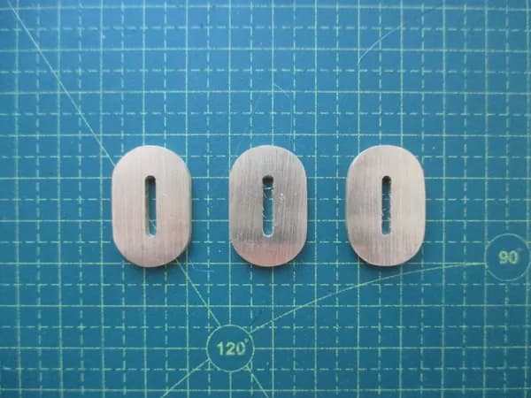 Больстер латунь 3мм овал, для ножа. 1шт.