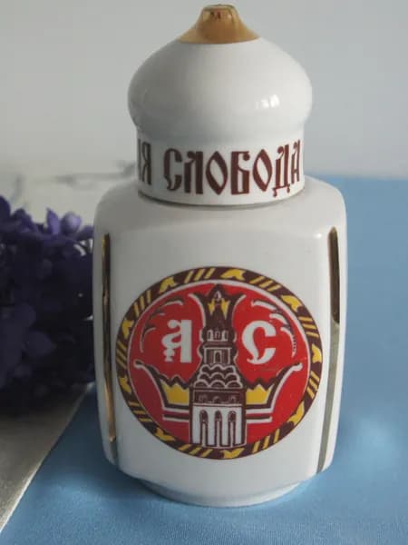 Винтажная чайница "Александровская слобода". Фарфор, Вербилки. Россия, 2000-2010 (Размер: 90х75х170)