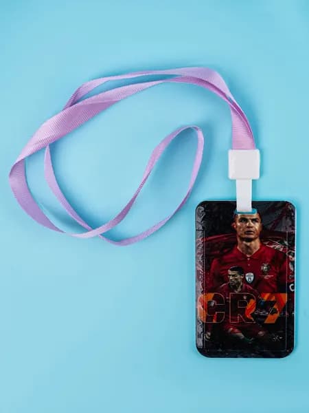 Бейдж (чехол) для пропуска футбол Рональдо Ronaldo (сиреневая лента)