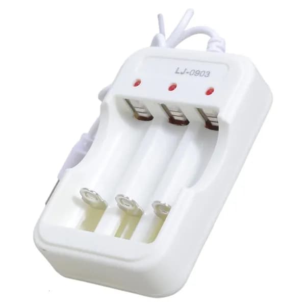 Интеллектуальное зарядное устройство USB для NiCd-NiMH аккумуляторов, 3 слота с защитой и высокой эффективностью зарядки