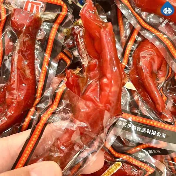 Тушеные куриные клешни (30 шт.)