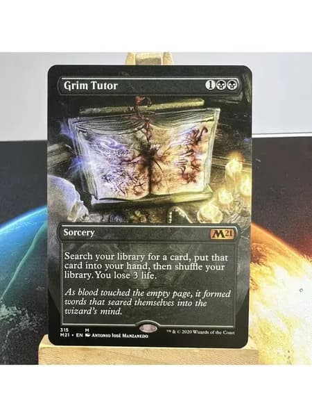 Высококачественная игровая карта Magic The Gathering, подходящая для семейных и дружеских посиделок, поставляется в прозрачном наборе.