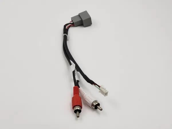 Переходник USB для штатного разъема Lada Vesta / XRAY (сохранение заводского USB-порта при установке Android магнитолы)